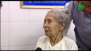 Hà Nội: Cụ bà phẫu thuật háng ở tuổi 103