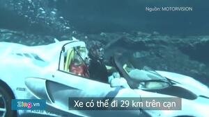 Xem ôtô thể thao trị giá 2 triệu USD lao vù vù dưới nước