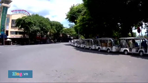 Clip: Hà Nội vượt ngưỡng 40°C, nhiều con phố vắng tanh bóng người