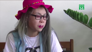 'Hotgirl' Bella biểu hiện bất thường, đòi ôm con rời trung tâm bảo trợ