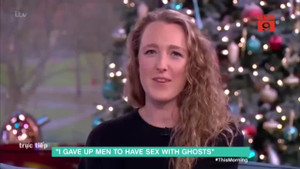 Cô gái Anh khẳng định từng quan hệ tình dục với ma khiến giới khoa học kinh ngạc