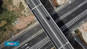 Toàn cảnh cao tốc 34.500 tỷ nối Đà Nẵng - Quảng Ngãi nhìn từ flycam