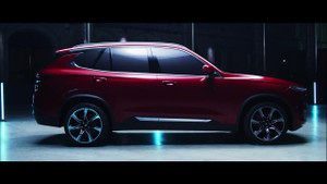 Tạp chí FORBES: 'VinFast sẽ khiến bạn sẵn sàng mua ô tô Việt Nam?'