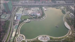 Video: Công viên gần 300 tỷ đồng vừa đưa vào sử dụng ở Hà Nội nhìn từ flycam