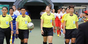 Nhan sắc nữ trọng tài xinh đẹp điều khiển trận Việt Nam - Myanmar