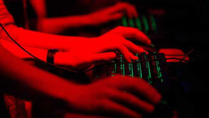 Quân đội Mỹ bị tố xâm nhập mạng của Nga, Mátxcơva nổi giận