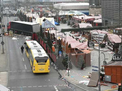 Đức bắt thêm một người Tunisia liên quan đến nghi phạm khủng bố Berlin