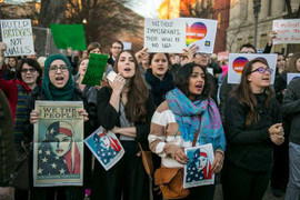 Có 'thẻ xanh' cũng bị cấm nhập cảnh vào Mỹ