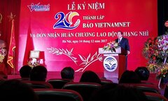 Báo VietNamNet đón nhận Huân chương Lao động hạng Nhì