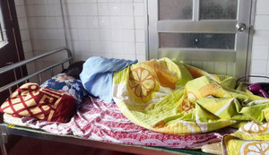 Giáo sinh bị đánh suýt sảy thai: 'Phụ huynh dọa đánh tiếp nếu tôi không quỳ gối'