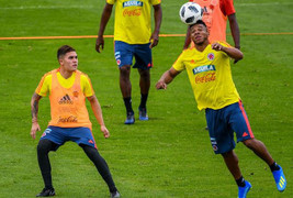 Thêm ngôi sao khóc hận vì mất World Cup vào phút chót