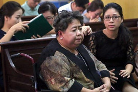 Khởi tố thêm tội danh với bà Hứa Thị Phấn