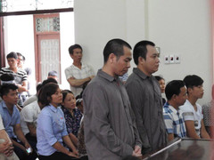 Tài xế container tông xe Toyota Inova lùi trên cao tốc làm 4 người chết: Hoãn phiên tòa phúc thẩm