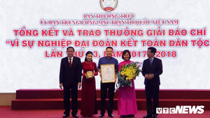 Phóng viên VTC giành giải đặc biệt Giải báo chí 'Vì sự nghiệp đại đoàn kết toàn dân tộc' lần thứ 13