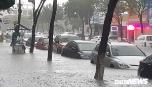 Không khí lạnh tăng cường, miền Bắc rét dưới 9 độ C, miền Trung tiếp tục mưa lớn