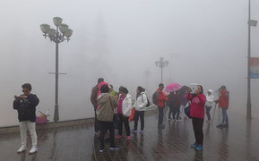 Đợt không khí lạnh mới tràn về, miền Bắc mưa dông diện rộng