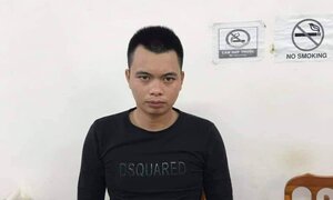 Nghi phạm bắn vào đầu tài xế, cướp ô tô ở Tuyên Quang ra đầu thú