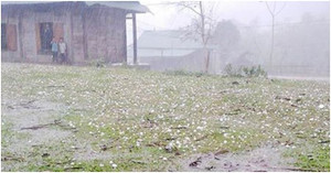 Miền Bắc mưa dông diện rộng, đề phòng lốc sét, mưa đá