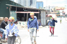 Nắng nóng gay gắt trên cả nước kéo dài đến hết tuần