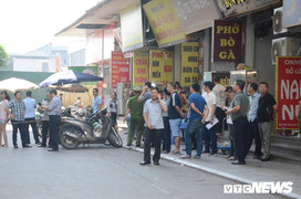 Nhân chứng vụ nổ ở Linh Đàm: 'Không biết hộp quà chứa gì mà gây sát thương nhiều người đến vậy'