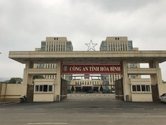 Bắt nguyên Trưởng phòng An ninh chính trị nội bộ Công an tỉnh Hòa Bình