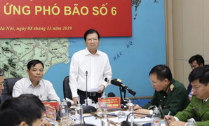 Bão số 6 hoạt động dị thường, rất phức tạp, khả năng mạnh hơn bão số 5
