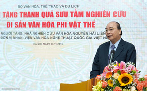 Thủ tướng: 'Đáng sợ hơn cả mọi sự xâm lăng là xâm lăng văn hóa'
