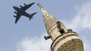 Thổ Nhĩ Kỳ không vội rời NATO, nhưng ngày càng xa cách phương Tây