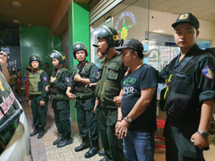 Cảnh sát vây bắt giang hồ tín dụng đen khống chế con tin ở bệnh viện: 14 tên côn đồ bị tạm giữ