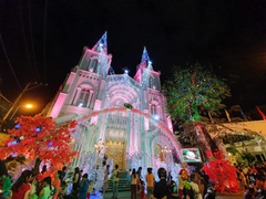 Ảnh: Nhà thờ ở TP.HCM trang hoàng lộng lẫy đón Giáng sinh