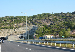 Thu phí toàn tuyến cao tốc Đà Nẵng - Quảng Ngãi từ ngày 1/1/2020