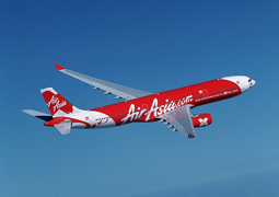Máy bay Air Asia hạ cánh khẩn xuống Tân Sơn Nhất vì sạc điện thoại nổ