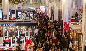 Người Mỹ mua sắm dịp cuối năm 2019 tốn kém nhất lịch sử