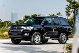 Chi tiết Toyota Land Cruiser 2020 giá hơn 4 tỷ đồng tại Việt Nam 