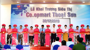 Nhà bán lẻ Saigon Co.op khai trương Co.opmart Thoại Sơn tại An Giang