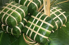 Công nghệ gói bánh chưng siêu nhanh bằng máy, công suất mỗi phút một chiếc