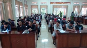 70 giang hồ Sài Gòn rầm rộ mang hung khí đến Bến Tre đòi nợ 