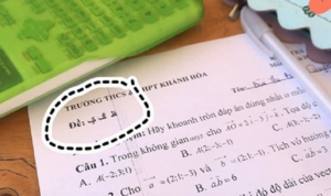 Giáo viên đặt mã đề bằng chữ Ấn Độ khiến học sinh 'khóc thét'