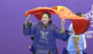 'Cô gái vàng' của võ gậy Việt Nam: Ăn mỳ tôm, vô địch SEA Games 30