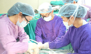 Cô giáo Hà Nội tuyệt vọng chia tay người yêu vì không có âm đạo