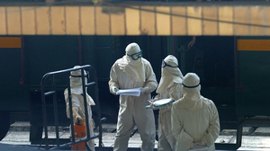 Ghi nhận thêm ca viêm phổi cấp chưa rõ nguyên nhân ở Trung Quốc: Bộ Y tế yêu cầu giám sát chặt cửa khẩu