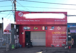 Bắt khẩn cấp nhóm người núp bóng tiệm cầm đồ cho vay lãi cắt cổ