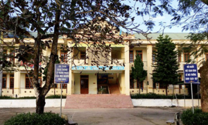 Học sinh lớp 4 bị 'bỏ quên' trong nhà vệ sinh: Sở GD&ĐT Nghệ An chỉ đạo làm rõ 