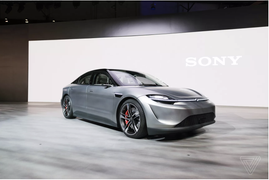 Sony bất ngờ trình làng mẫu xe điện Vision-S