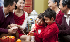 Thời buổi này còn khư khư giữ vợ ăn Tết nhà nội thì là 'tối cổ'