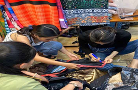 Truy quét hàng giả tại ‘thiên đường mua sắm’ Saigon Square và Lucky Plaza