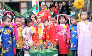 Học sinh nghỉ Tết Nguyên đán dài ngày, cha mẹ đau đầu tìm phương án trông con