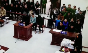 TRỰC TIẾP: Xét xử vụ bé trai trường Gateway thiệt mạng do bị bỏ quên trên xe