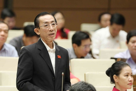 ‘Muốn là quốc gia biển mạnh, Việt Nam phải kiến tạo kinh tế biển xanh‘ 