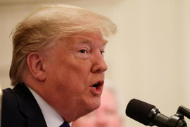 Tổng thống Trump nói 'lãnh tụ tối cao Iran chẳng tối cao cho lắm'